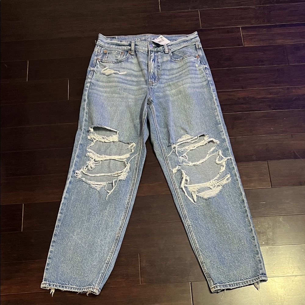 American Eagle Super High-Rise Baggy Straight Jeans